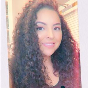 Meet your Posher, Angelica